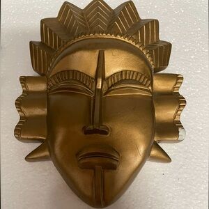 EUC 6.5" Gold Tribal Woman's Face Plaque African Themed Wall Hanging Female Head